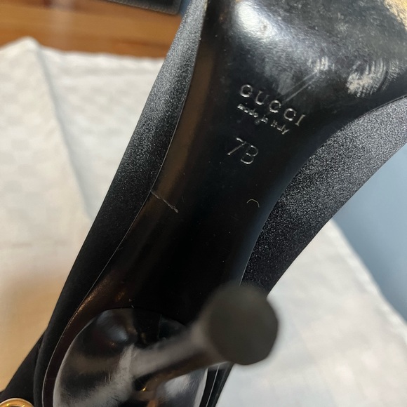 Gucci black satin, crystal horsebit peep toe pumps. - Picture 3 of 7